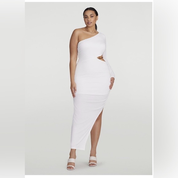 Gabrielle Union White Cut Out Dress with Chain - Picture 2 of 6